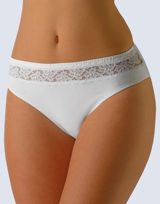 Klasické kalhotky s krajkou{% if product.brand.name %} – Gina{% endif %}