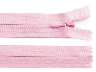 Zip skrytý nedělitelný 3 mm délka 22 cm - 133 růžová světlá