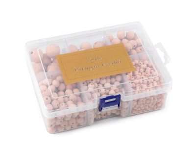 Sada dřevěných korálků v boxu{% if product.brand.name %} – Stoklasa{% endif %}