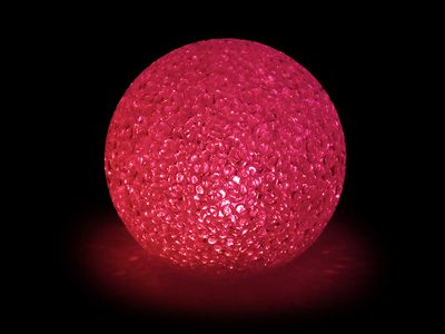 LED svítící koule Ø8 cm{% if product.brand.name %} – Stoklasa{% endif %}