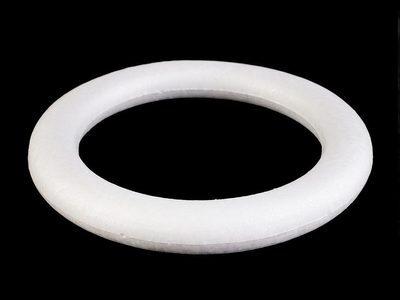 Věnec polystyren Ø24 cm{% if product.brand.name %} – Stoklasa{% endif %}