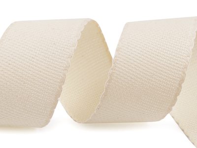 Kanavný pás šíře 50 mm zoubkovka METRÁŽ{% if variant.name %} – 3 naturale{% endif %}