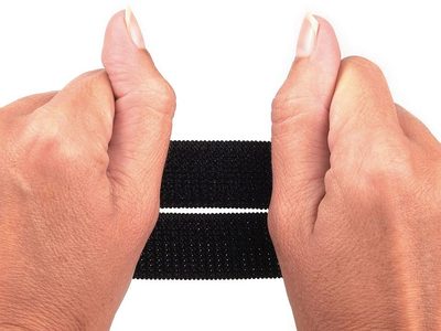 Suchý zip plyš šíře 20 mm elastický metráž – fotka 2