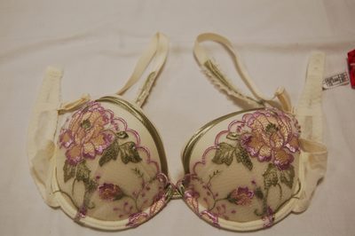 Push-up podprsenka V981 – fotka 2