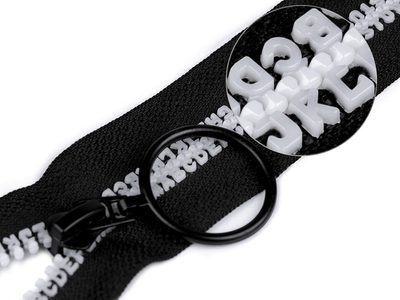 Kostěný zip šíře 5 mm délka 70 cm písmenka{% if product.brand.name %} – Mikaton{% endif %}