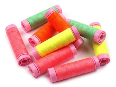 Polyesterové nitě návin 9x100 m neon Aspo Amann{% if product.brand.name %} – AMANN{% endif %}