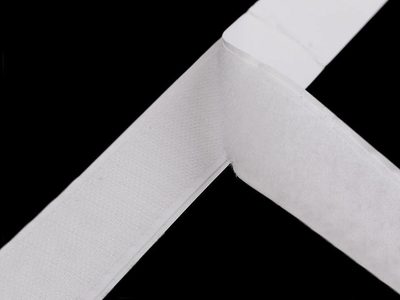 METRÁŽ Suchý zip háček + plyš samolepicí šíře 30 mm{% if product.brand.name %} – Stoklasa{% endif %}