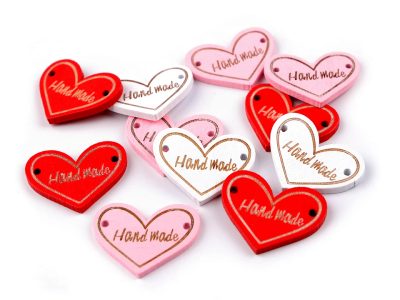 Dřevěná cedulka / ozdoba srdce Handmade 23x30 mm 10 kusů{% if product.brand.name %} – Galanterka{% endif %}