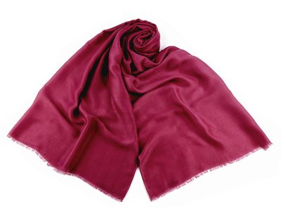 Letní šátek / šála / pléd jednobarevný 85x180 cm{% if variant.name %} – 5 pink tmavá{% endif %}