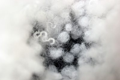 Kvalitní Kuličkové duté vlákno VÝPLŇ  1 kg – fotka 1