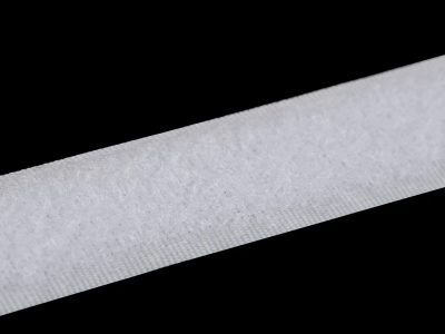 Suchý zip plyš šíře 20 mm METRÁŽ{% if product.brand.name %} – Galanterka{% endif %}