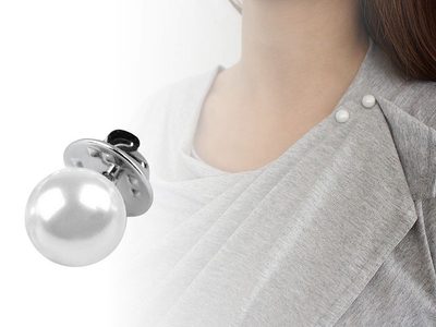 Ozdobné zapínání / brož perla{% if product.brand.name %} – Stoklasa{% endif %}