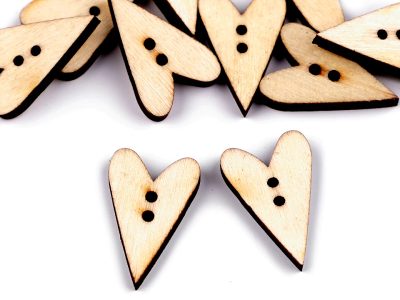 Dřevěný dekorační knoflík srdce 10 kusů{% if product.brand.name %} – Galanterka{% endif %}