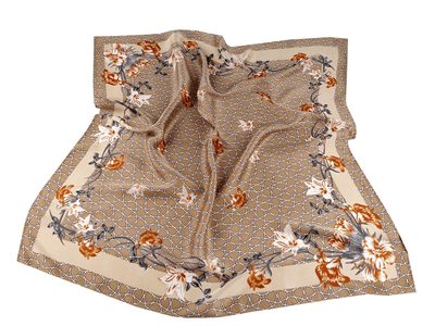 Saténový šátek 70x70 cm{% if product.brand.name %} – Stoklasa{% endif %}