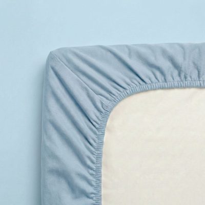 Jersey prostěradlo s lycrou světle modré – fotka 3