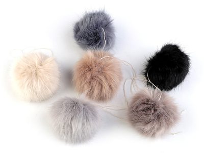 Kožešinová bambule na čepici Ø8 cm{% if product.brand.name %} – Stoklasa{% endif %}
