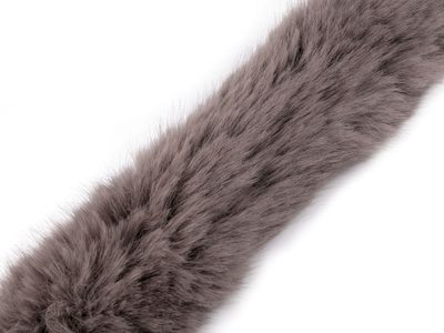 Oděvní / dekorační kožešina šíře 9 cm METRÁŽ{% if variant.name %} – 2 šedobéžová tmavá{% endif %}