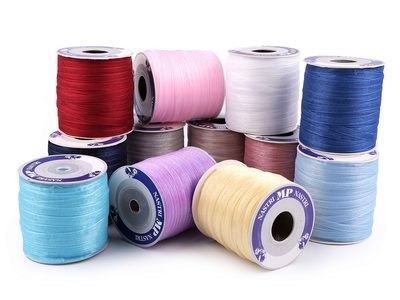Monofilová stuha šíře 7 mm návin 200 metrů{% if product.brand.name %} – Galanterka{% endif %}