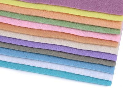 Látková dekorativní plsť / filc 20x30 cm sada 12 kusů MIX{% if variant.name %} – 4 mix{% endif %}