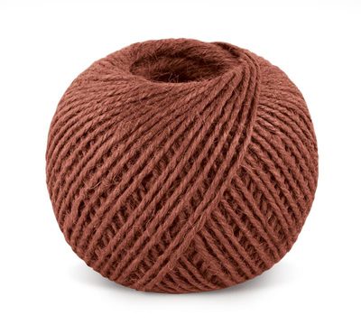 Jutový motouz Červená 2524/290 klubko 200g, cca 130 m, průměr 1.75 mm{% if product.brand.name %} – Bellatex{% endif %}