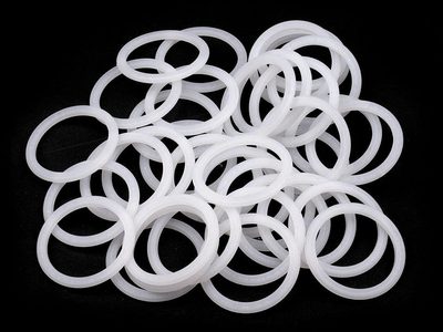 Plastový kroužek Ø34 mm balení 20 kusů{% if product.brand.name %} – Galanterka{% endif %}