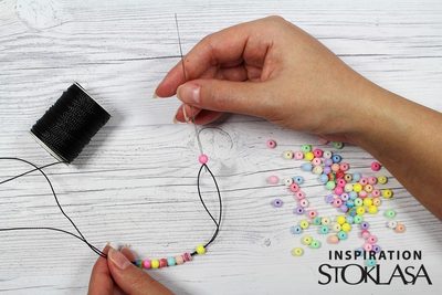 Plastové korálky Color Ø6 mm 100ks{% if product.brand.name %} – Galanterka{% endif %}