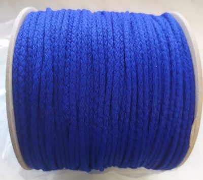 Polyesterová oděvní šňůra (průměr 4 mm, návin 100 m){% if product.brand.name %} – VTC{% endif %}