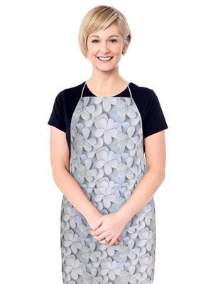 Kuchyňská zástěra DITA Šedá 7750/401 zástěra 67x84 cm{% if product.brand.name %} – Bellatex{% endif %}