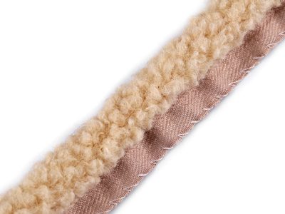 Všívací lemovka / lampas imitace beránka šíře 3,5 cm{% if product.brand.name %} – Stoklasa{% endif %}
