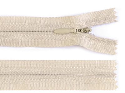 Spirálový zip skrytý šíře 3 mm délka 25 cm{% if product.brand.name %} – Stoklasa{% endif %}