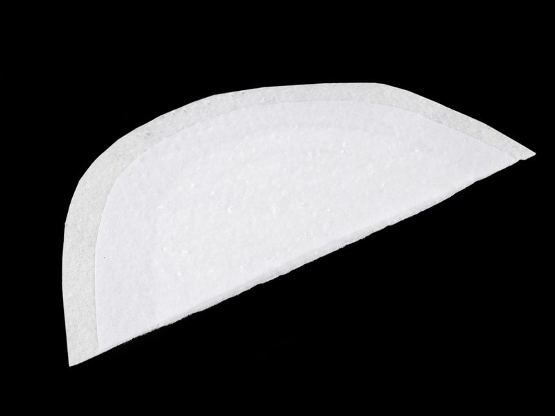 Vycpávky ramenní jehlované