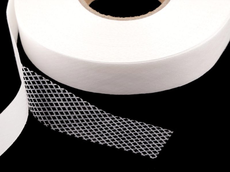 Fixační mřížka zažehlovací šíře 20 mm návin 50 metrů