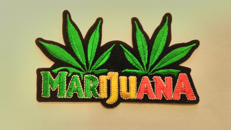 Aplikace nažehlovací Marijuana