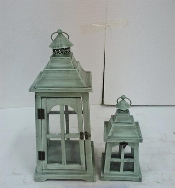 Dřevěná lucerna D7218/B - výška 49 cm