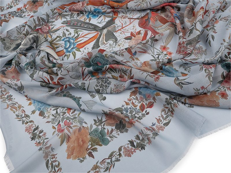 Velký šátek 130x130 cm{% if zbozi.vyrobce.nazev %} – Stoklasa{% endif %} – Bexis.cz