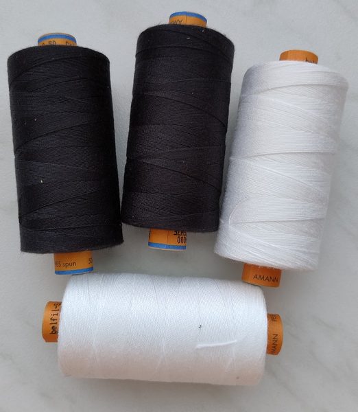 Polyesterové nitě BELFIL-S 50 500 m