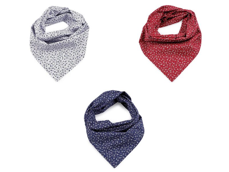 Bavlněný šátek s drobnými květy 70x70 cm