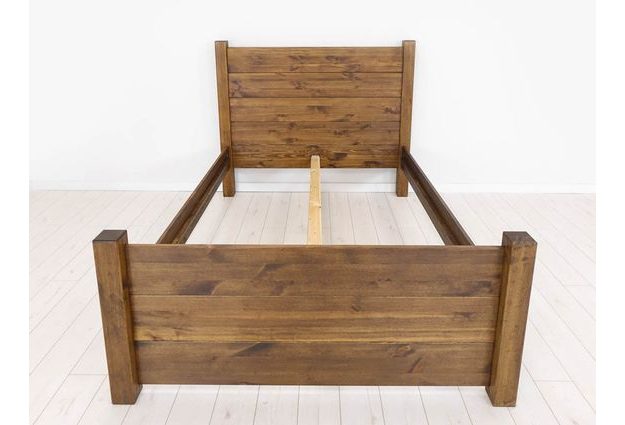 Posteľ Rustyk Dobromir 160 x 200 cm