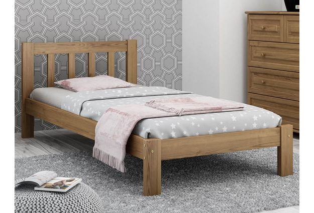 Borovicová postel Olivia 90x200 cm