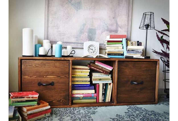 Masivní borovicový regál Rustyk 1/3