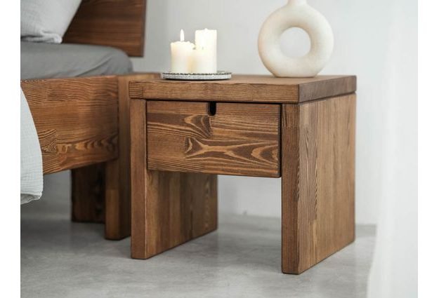 Noční stolek Marika 4