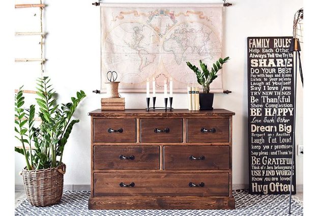 Masivní komoda Rustyk 3/6