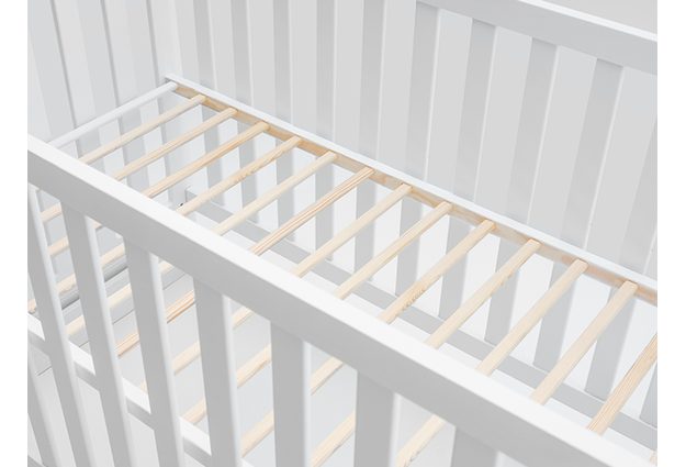 Borovicová dětská postýlka Baby Classic