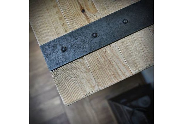 Konzole / stolek Factory 1