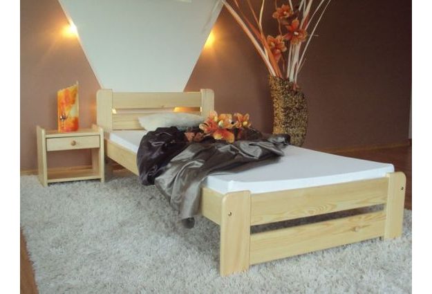 Borovicová postel Eureka 90 x 200 cm - bezbarvý lak