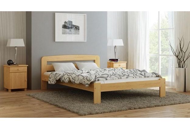 Masivní borovicová postel Sára 180 x 200 cm