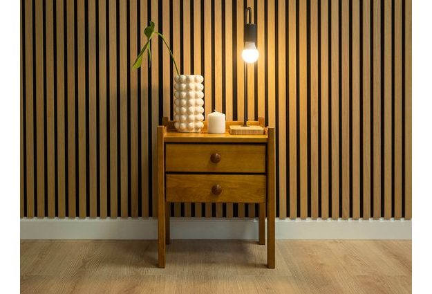 Borovicový noční stolek IDA