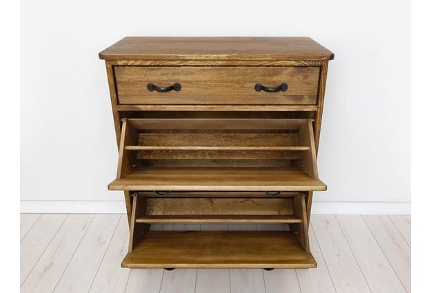 Masivní borovicový botník Rustyk 2