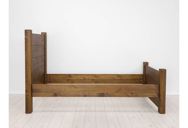 Posteľ Rustyk Dobromir 140 x 200 cm