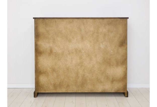 Masivní kredenc Rustyk